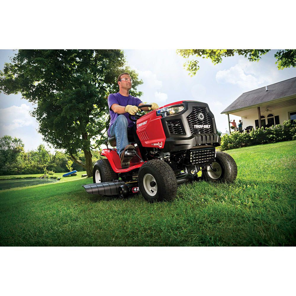 Troy Bilt Bronco 42 Riding Lawn Mower | 547cc Troy-Bilt engine | 42″ deck | AutoDrive Transmission