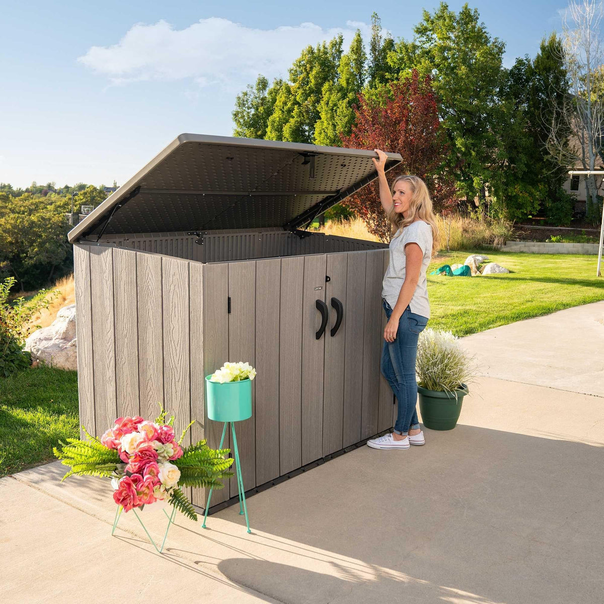 Lifetime Horizontal Storage Shed (75 Cubic Feet) – 60341