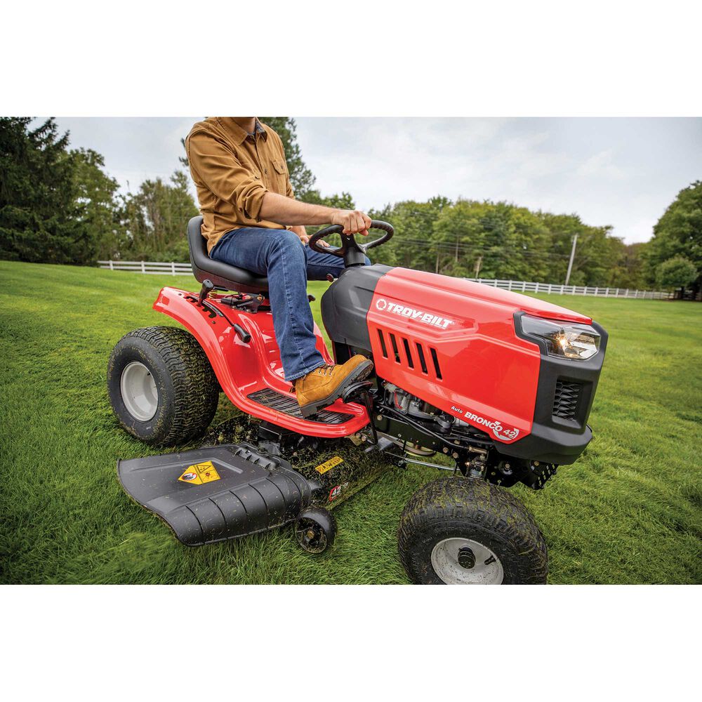 Troy Bilt Bronco 42 Riding Lawn Mower | 547cc Troy-Bilt engine | 42″ deck | AutoDrive Transmission