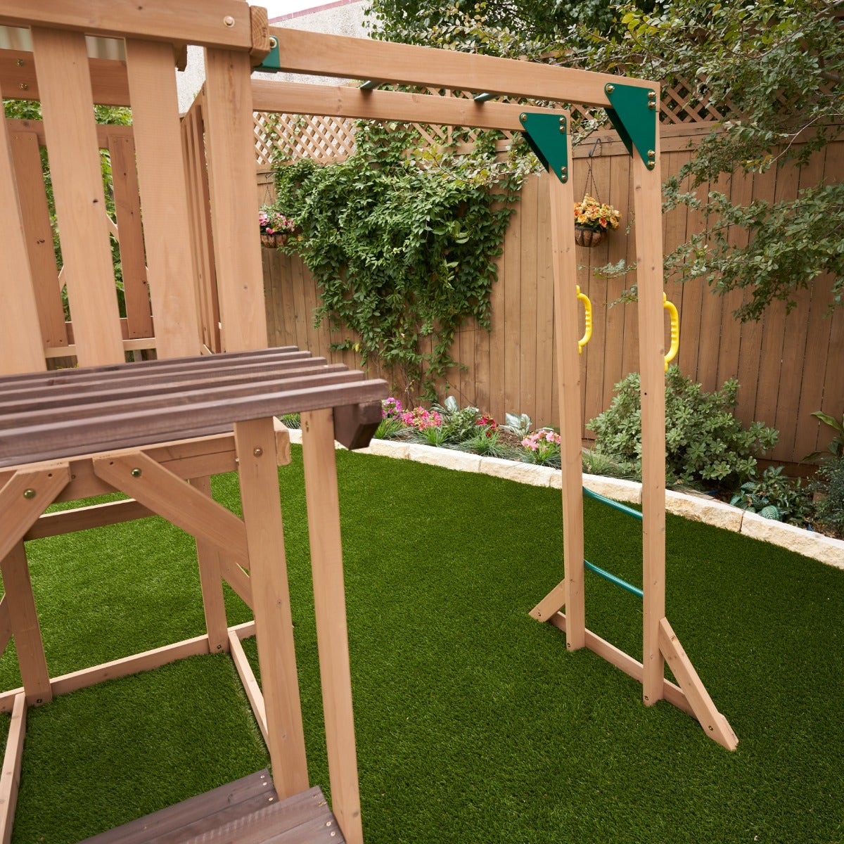 Lawnmeadow Playset / Swing Set
